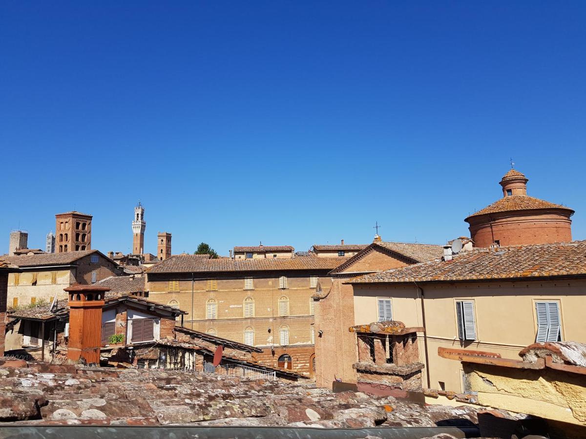 Un Terrazzo Sulla Magia Apartamento Siena Exterior foto